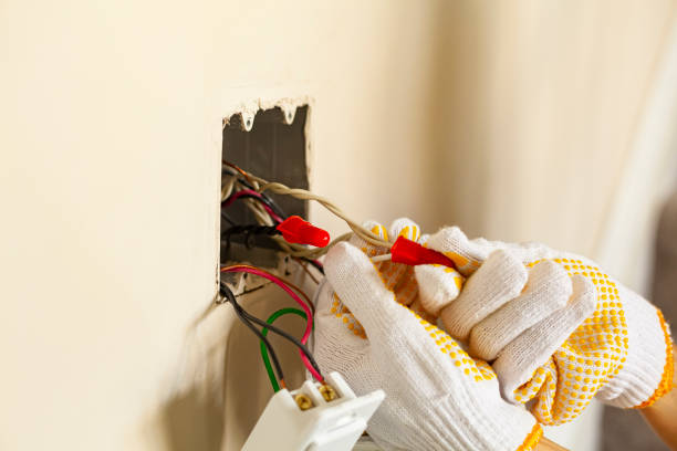 Best Emergency Electrical Repair Services  in Samoset, FL